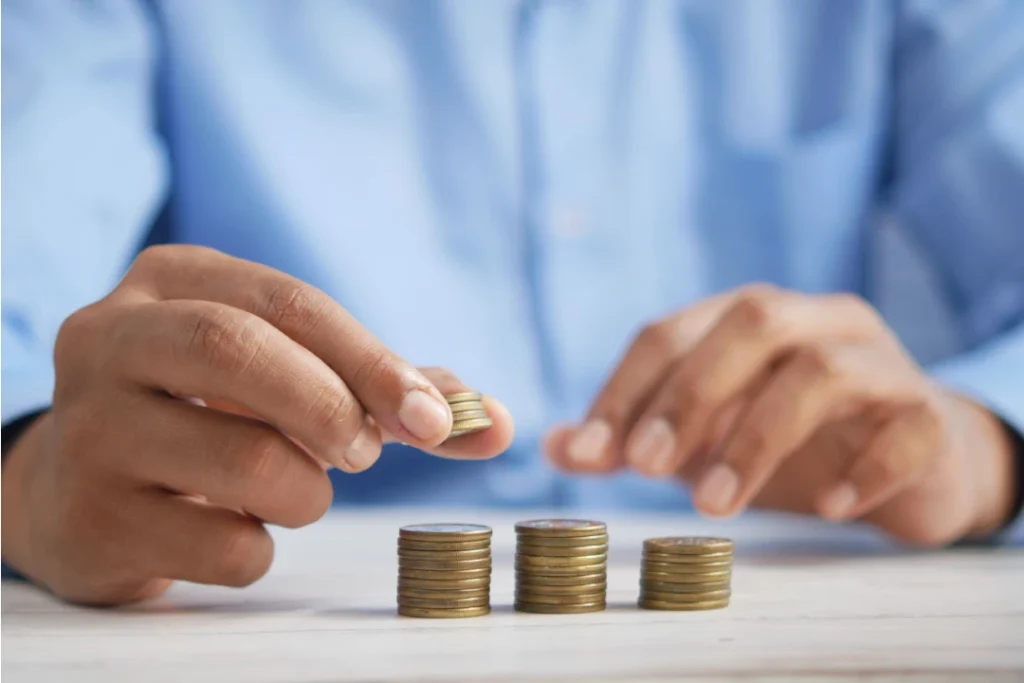 How AMCs can accurately estimate their Investible Surplus